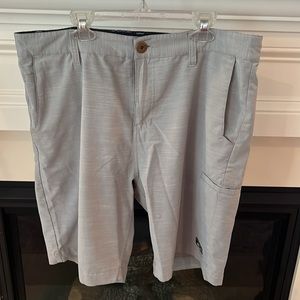 Gray Pelagic Mako Hybrid short size 34